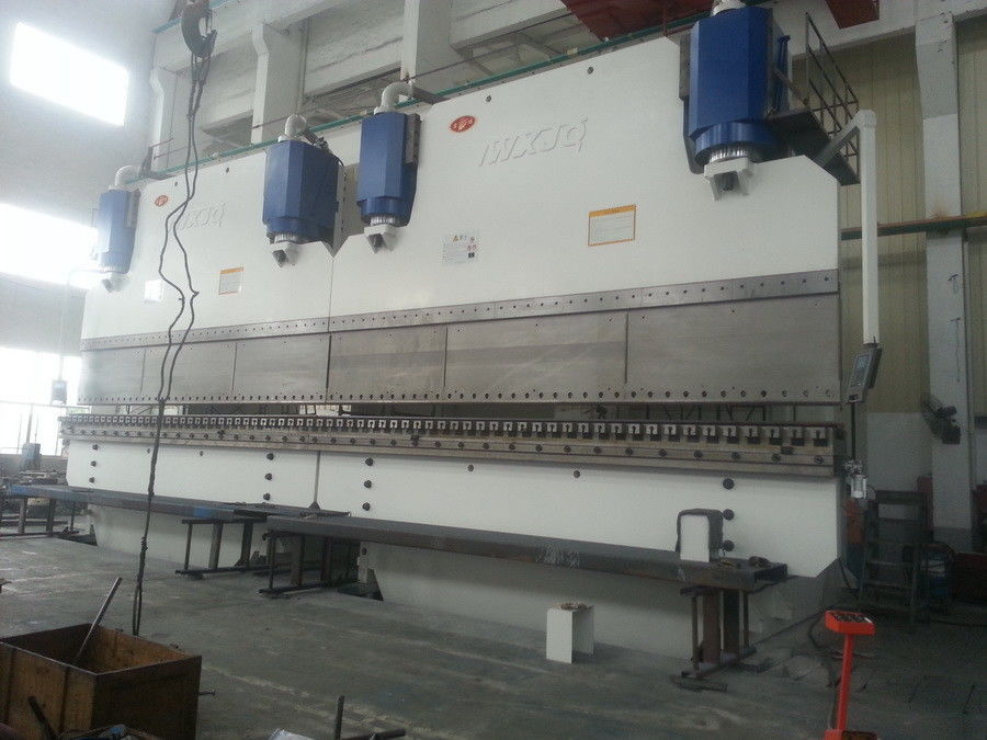 De automatische CNC Hydraulische Persrem Achter elkaar 415V/50Hz 20 meet 30 - 180 Graden