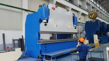 400T krachtige hydraulische persrem 7m lengte dikte 8mm metaalplaat buigen
