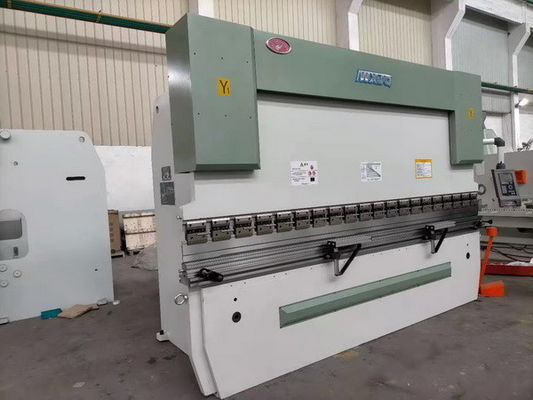 125T Force CNC Hydraulische persrem WE67K125/3200 Voor metaalfabricage
