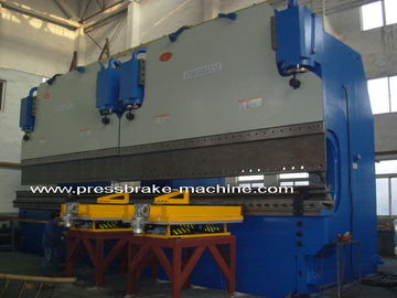 kopen Front Feeding 2.5M CNC 1000 Ton Tandem Press Brake Tool Buigende Vangrailraad online manufacture
