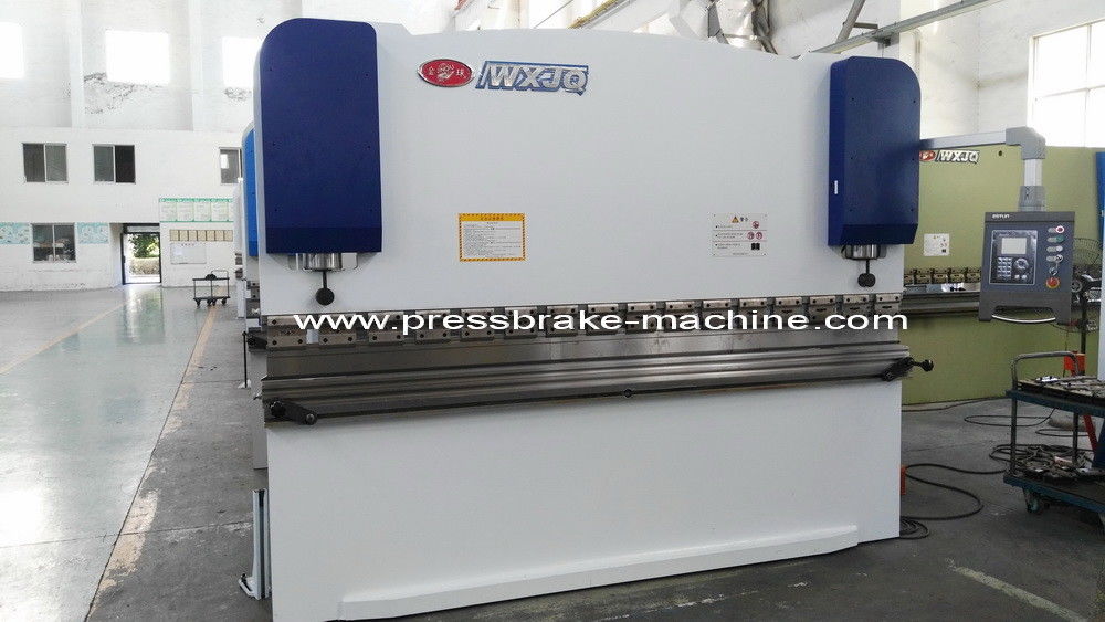 Industriële blauwe metaalremmachine met 50 Hz frequentie