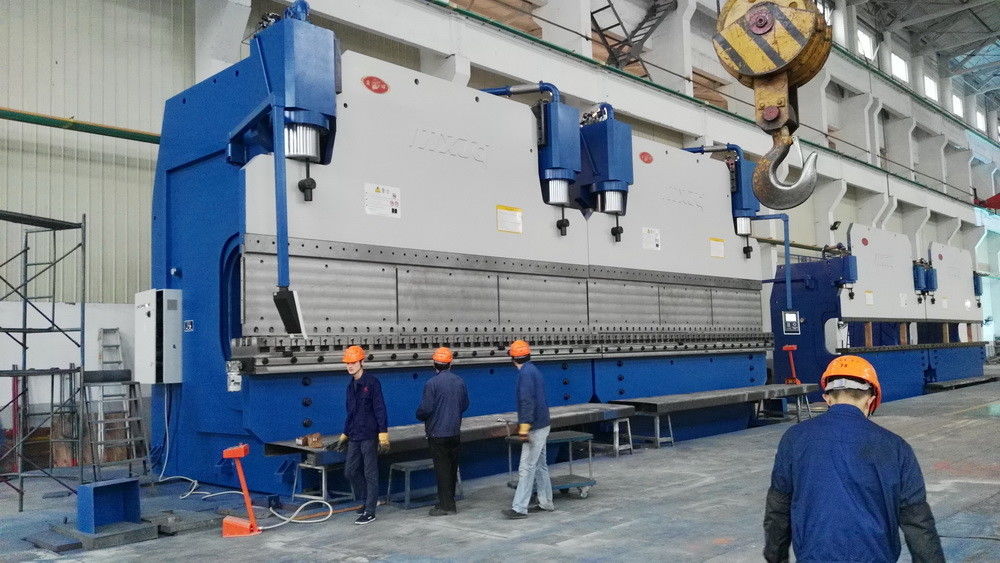1600 ton CNC Hydraulische Tandem Pressrem Max. buigdikte 20 mm zacht staal