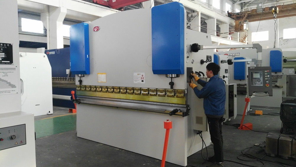 Efficiënte prestatie plaat metalen persrem 1250mm Breedte