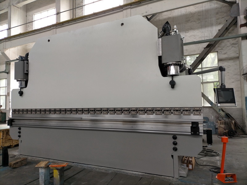 600T CNC-hydraulische persrem 14m lang voor het buigen en vormen van platen