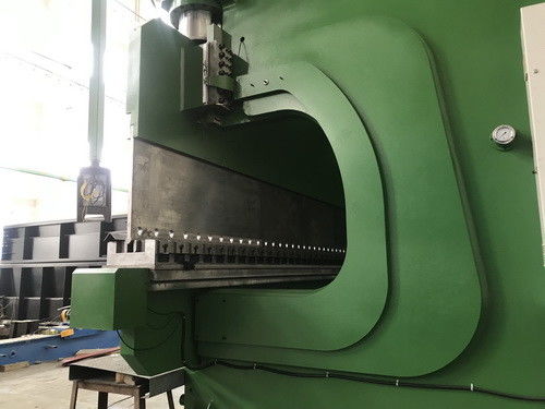 Hydraulisch type 350 mm Takt CNC Tandem Press Brake 16m Lengte Buigproducten