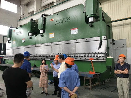 1200 ton LVD CNC Tandem Press Brake Machine 100- 3000 ton Tafellengte 2 - 12m