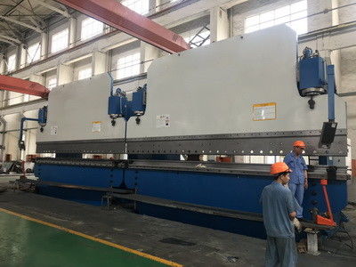 Automatische CNC Tandem Press Brake 3000 ton Tafellengte 12000mm Buigblad 20mm